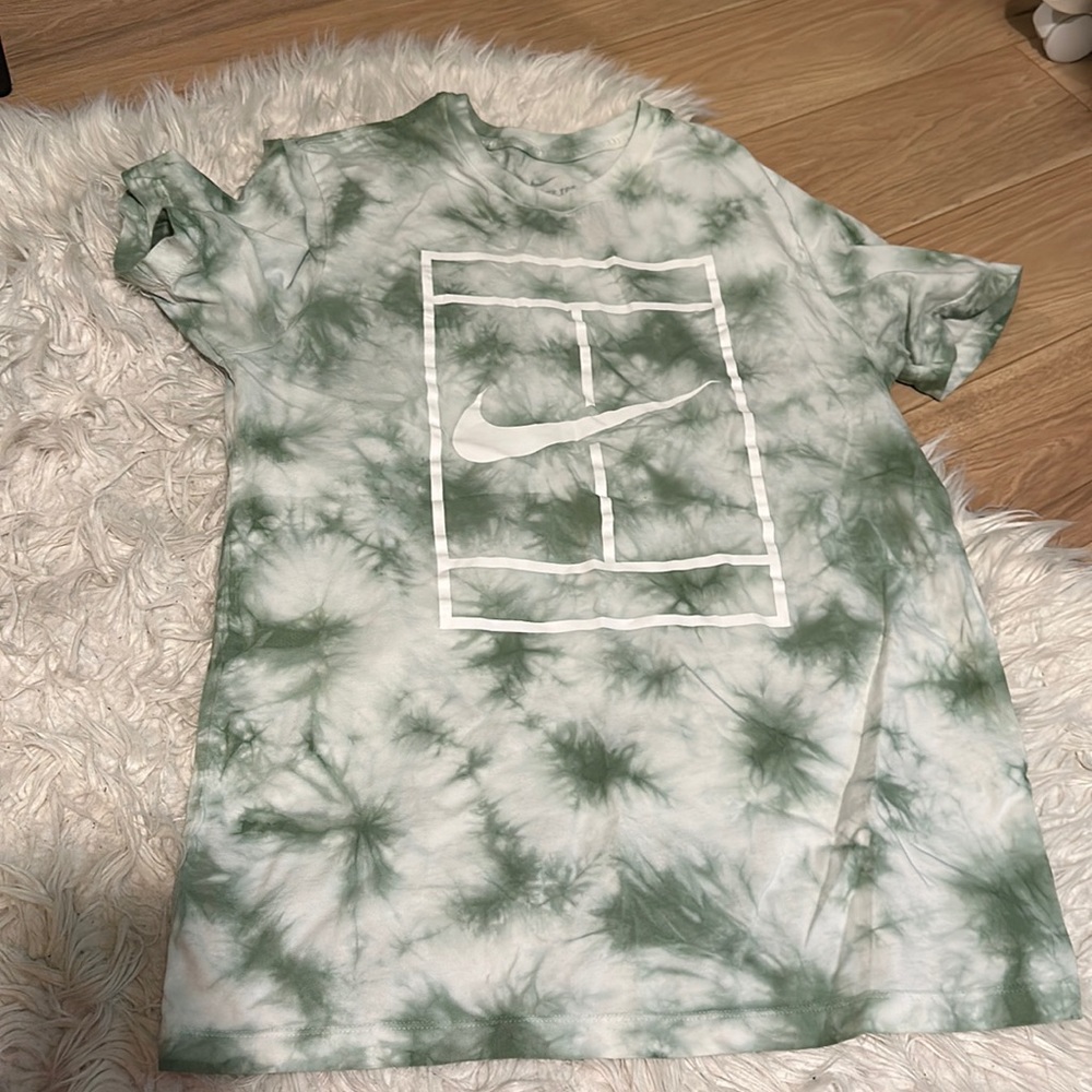 Nike Tee